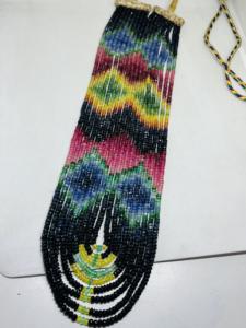 สร้อยคอหินธรรมชาติทรงเหลี่ยมหลายเหลี่ยม ขนาด 3.5 มม.-4.0 มม. ความยาว 22 นิ้ว 9 เส้น หลากสี - Product Image 2