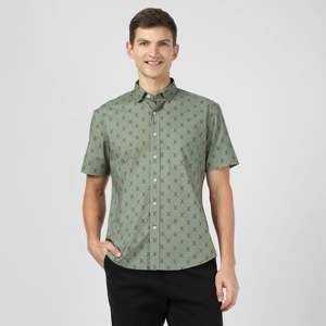 Chemise de plage classique boutonnée pour homme-Coton frais et confortable, parfait pour les vacances en station et les événements à la plage - Product Image 2