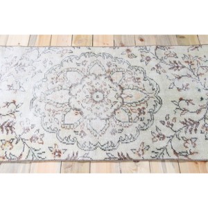 Tapis turc vintage, tapis de 2,9 x 8,9 pieds, tapis floral vert et marron - Product Image 3