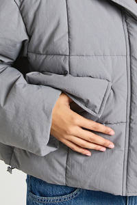 Haute demande Logo personnalisé gris à capuche texturé femmes doudoune coupe-vent hiver chaud Streetwear doudoune pour les femmes - Product Image 5