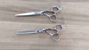 Ciseaux droits professionnels de toiletteur de chien ciseaux amincissants de beauté en acier inoxydable pour animaux de compagnie fabriqués articles professionnels pour animaux de compagnie - Product Image 4