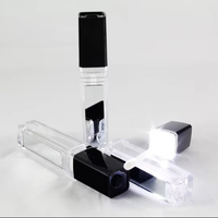 Tube de brillant à lèvres avec lumière LED et miroir, capuchon en plastique noir, 6,5 ml HY33