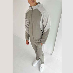 Chándales de Nailon para Hombre Más Vendidos, Cortavientos, Impresión de Logotipo Personalizada, Ropa Deportiva Ligera de Secado Rápido - Product Image 3