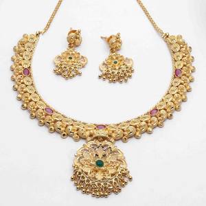 สร้อยคอแฟชั่นชุบทอง 14K 18K 24K ขายส่ง ชุดเครื่องประดับลายดอกไม้แบบดั้งเดิม สร้อยคอทองเหลืองชุบทอง - Product Image 3