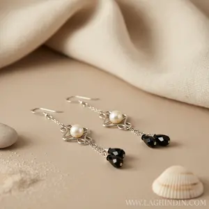 Boucles d'oreilles pendantes en argent 925 pour femmes, onyx noir, plaqué or, avec perle et diamant pour mariage - Product Image 1