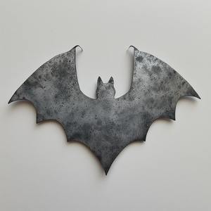 Adorno de linterna de hoja de hierro de diseño intrincado en acabado de pátina, arte hecho a mano que brilla maravillosamente como Halloween rústico - Product Image 3