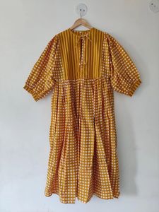 Vestido Midi con estampado de bloques, minivestido, vestido largo con estampado de bloques y cuello profundo con cordón más cerca - Product Image 6