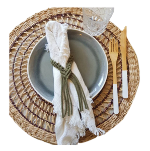 Prix de gros et tarifs en vrac Porte-serviettes en macramé Anneau de serviette de luxe de qualité et de finition propre pour la décoration de la table à manger - Product Image 1