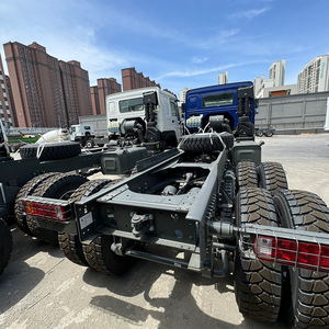 CAMIÓN USADO 6*6 Tracción Total Nuevo Camión Clásico Motor de 371 CV Estándar de Emisiones Euro 2 en Venta - Product Image 4