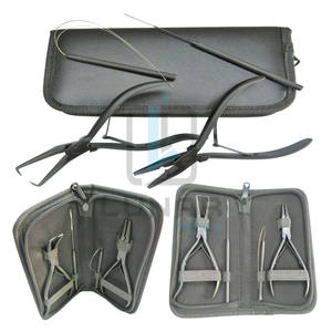 Kit de herramientas de extensión de cabello negro mate, caja de cuero de PVC con accesorios personalizados y etiquetado de marca personalizada - Product Image 6