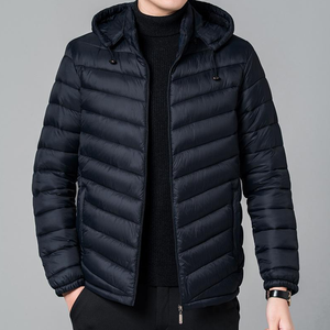 Vestes coupe-vent d'hiver imperméables pour hommes avec rembourrage chaud et capuche enduite de peluche avec logo à l'avant - Product Image 2