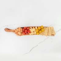Olijfhouten charcuterie schaal met handvat, 40cm smalle proefplank voor tapas & kaas, groothandel