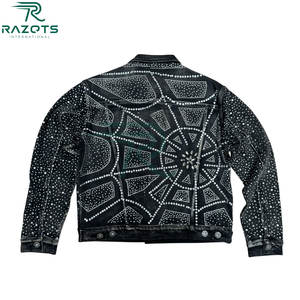 Promotion Veste en jean imprimé graphique Style à capuche amovible et veste en jean chaude pour l'hiver - Product Image 2