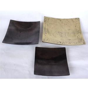 ชามอะลูมิเนียมหล่อทรงกลมขนาดใหญ่พร้อมหูจับ ผิวสัมผัสแบบทองเหลืองด้าน งานโลหะตกแต่งสไตล์โมเดิร์นสำหรับวางโชว์บนโต๊ะที่บ้าน - Product Image 6