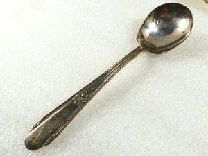 Juego de cubiertos de acero inoxidable con diseño de hoja de oro de latón único Utensilios de cocina elegantes para cocinar en casa y servir cubiertos de comedor - Product Image 3