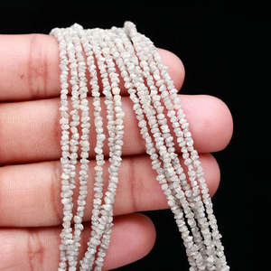 Perles de diamants naturels blancs bruts non taillés de 2-3 mm, diamants bruts non taillés, excellente et bonne qualité de coupe pour la fabrication de bijoux - Product Image 3