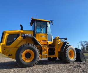 Cargadora compacta sobre orugas JCB 3TS-8T de 74 HP con brazo telescópico, entrega rápida para construcción y agricultura, en venta. - Product Image 4