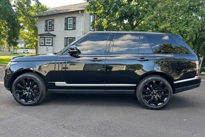 SUV de qualité supérieure, nouvelle version 2015, Rra-nnge- Rooverr, aspiration naturelle, édition premium, intérieur foncé, boîte de vitesses semi-automatique arrière, toit ouvrant - Product Image 3