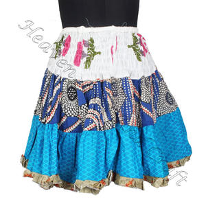 Mini jupes en coton avec écusson vintage indien ethnique Hippi Sari Mini jupe sexy en coton avec écusson multicolore élégant Boho pour l'été - Product Image 2