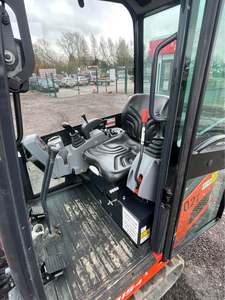 Nouvelle mini-excavatrice sur chenilles KX057-5 2025 à vendre avec couple de charge élevé, PLC et pompe – Meilleur prix de gros - Product Image 6