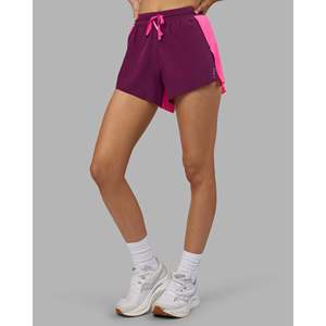 Shorts de course pour femmes Accelerate 3 High-Rise - Ultra Pink Plum Caspia Spandex & Coton avec décorations en strass - Product Image 1