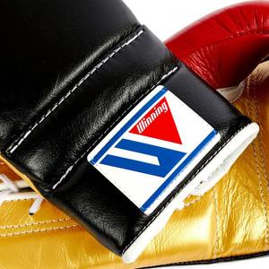 Fabrication de gants de boxe blancs gagnants de haute qualité Professionnel sur mesure poinçonnage confortable entraînement durable - Product Image 5