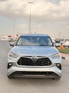 Toyota Highlander Híbrida Limited 2020, 2.5L, Tracción en las Cuatro Ruedas, Volante a la Izquierda, Techo Solar, Equipamiento Completo, SUV Automática - Product Image 2