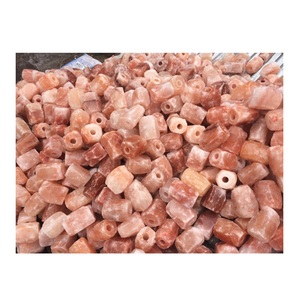 Dier Likken Himalayan Roze Zout Natuurlijk Puur Zoutblok Aan Touw Voor Paarden Herten Runderen Konijnen Himalayan Eetbaar Zout - Product Image 2