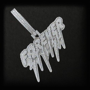Colgante de Lujo Hip Hop con Letra Personalizada Iced Out de Plata de Ley 925, Brillante y Elegante, con Diamantes de Moissanita VVS - Product Image 1