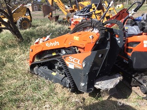 ราคาโรงงาน รถตักล้อยางขนาดเล็ก ASV Kubota SCL1000 รุ่นปี 2026 สำหรับงานหนัก รถตักอเนกประสงค์ขนาดเล็ก ระบบ PLC เครื่องยนต์ดีเซล Euro5 พร้อมปั๊ม - Product Image 4