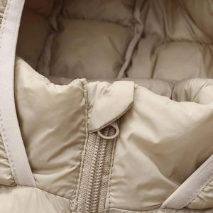 Chaqueta Acolchada Ligera Personalizada para Hombre con Tela Resistente al Agua y Logotipos Personalizados, Chaqueta de Invierno OEM, Envío Personalizado DDP - Product Image 4