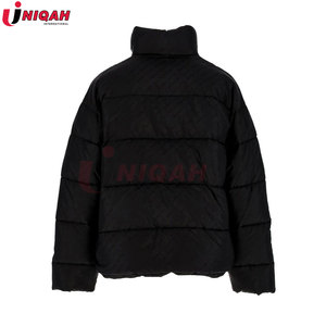 Veste matelassée unisexe personnalisée OEM, style streetwear, respirante, col mandarin, élégante, vêtements d'hiver chauds pour l'extérieur, confortable - Product Image 2
