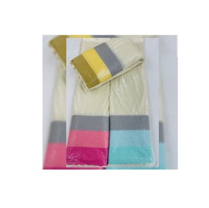 ผ้าตาข่ายเรียงตามลำดับการออกแบบที่ทันสมัยหรูหราสำหรับเสื้อผ้าผู้หญิงจากผู้ส่งออกและผู้จัดจำหน่ายของอินเดีย - Product Image 1