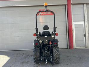Envío Gratis, Tractor Compacto Solis Panther 26 HST Edición Negra de 25 HP y 1.0 Tonelada, Aprobado por EPA/CE - Product Image 3
