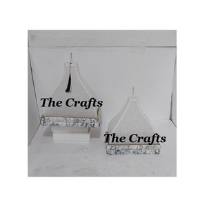 Bandeja cuadrada de madera y resina con cubierta para ropa, tamaño personalizado, bandeja para servir chocolates y aperitivos en La India - Product Image 3