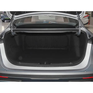 Véhicule Électrique Urbain Galaxy L6 EM-i 2025 avec Interaction Vocale IA, Autonomie 301-400km, Batterie LiFePO4, 4 Portes - Product Image 5