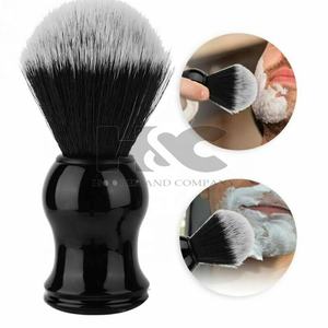 Brocha de Afeitar de Calidad Premium, Más Vendida, Mango de Madera Negra, Sostenible, Lista para Enviar, Ideal para Barberías y Salones, Oferta con Logotipo - Product Image 1