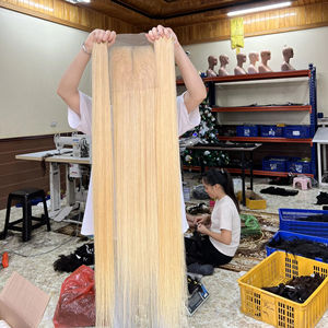 ผมแท้สีบลอนด์ 613 แบบเวอร์จิ้น  จัดเรียงเกล็ดผม  แบบเป็นมัด  พร้อมผมปิดหน้าผากสีบลอนด์ 613 แบบเวอร์จิ้น  แบบเป็นมัด  พร้อมแผ่นปิดผม - Product Image 1