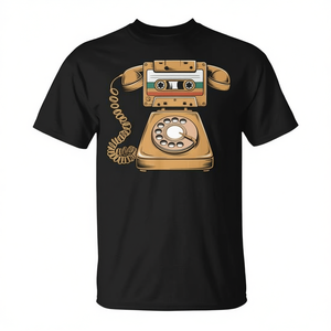 T-Shirt Stile Vintage con Cassetta Mixtape Anni '80 e '90, Abbigliamento Promozionale Retrò - Product Image 2