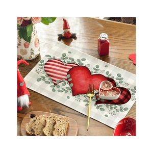 Napperon imprimé Cœur Romantique et Eucalyptus 30x45cm 110g Décoration de Table Saint-Valentin pour Occasions Spéciales Textile de Maison Indien - Product Image 1