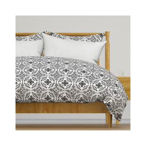 Housse de couette en coton brodé Queen au design unique abstrait avec impression en blocs doux pour les détaillants à la recherche de textiles écologiques et durables - Product Image 3