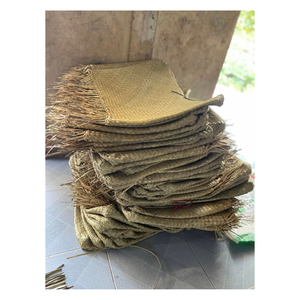 Bolsa de hierba de juncia artesanal de Vietnam, bolsa hecha a mano al por mayor para tiendas de decoración, Moda Ética y brotes de estilo de vida - Product Image 6