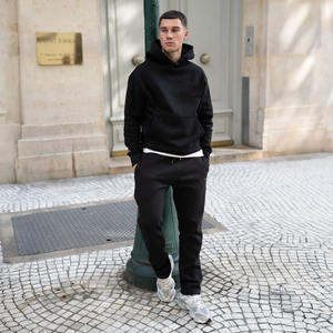 Produits en gros pull polaire avec logo personnalisé sweats à capuche noirs pour hommes poids lourds en coton mélangé de base - Product Image 4