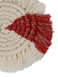 Dessous de verre en coton macramé naturel au design tendance avec un design circulaire et une texture organique parfaite pour le style hygge - Product Image 2