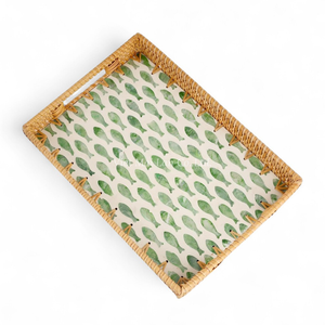 ถาดหวายสไตล์คลาสสิกประดับมุก สำหรับใส่อาหาร เครื่องดื่ม และของว่าง บนโต๊ะอาหารได้อย่างง่ายดาย - Product Image 1