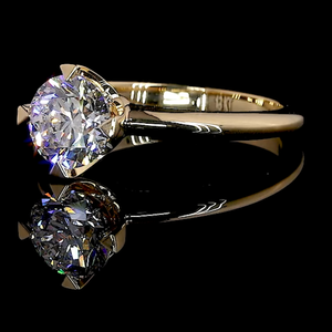 Bague de fiançailles en or jaune 18 carats Fille Série 2.63 E VS1 Forme ronde avec certification IGI - Product Image 2