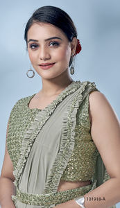 Fabzone India Premium Bollywood Style Party Wear Saree Listo para usar con hermosas lentejuelas Trabajo para mujeres - Product Image 5