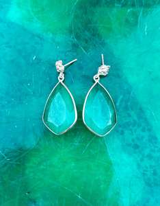 Boucle d'oreille en argent sterling 925 émeraude colombienne faite à la main Belle boucle d'oreille femme Boucle d'oreille en pierre verte. - Product Image 3