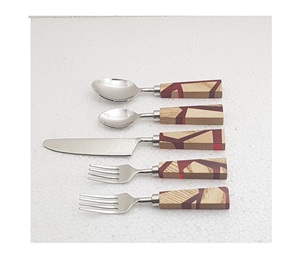 Couverts en acier inoxydable au design moderne, ensemble de couverts, couleur personnalisée, manche en bois et résine, vaisselle décorative de table, 5 pièces, ensemble de couverts - Product Image 1