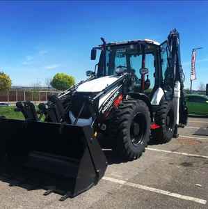 Chargeur original d'occasion HIDROMEK HMK 62T Multipurpose Tractopelle 49hp Loader - Product Image 2